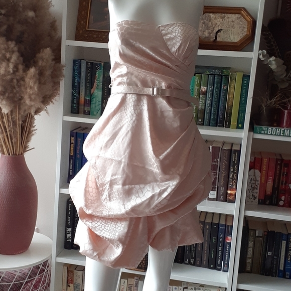 Vintage City Triangles party cocktail dress P3307 - Picture 1 of 7